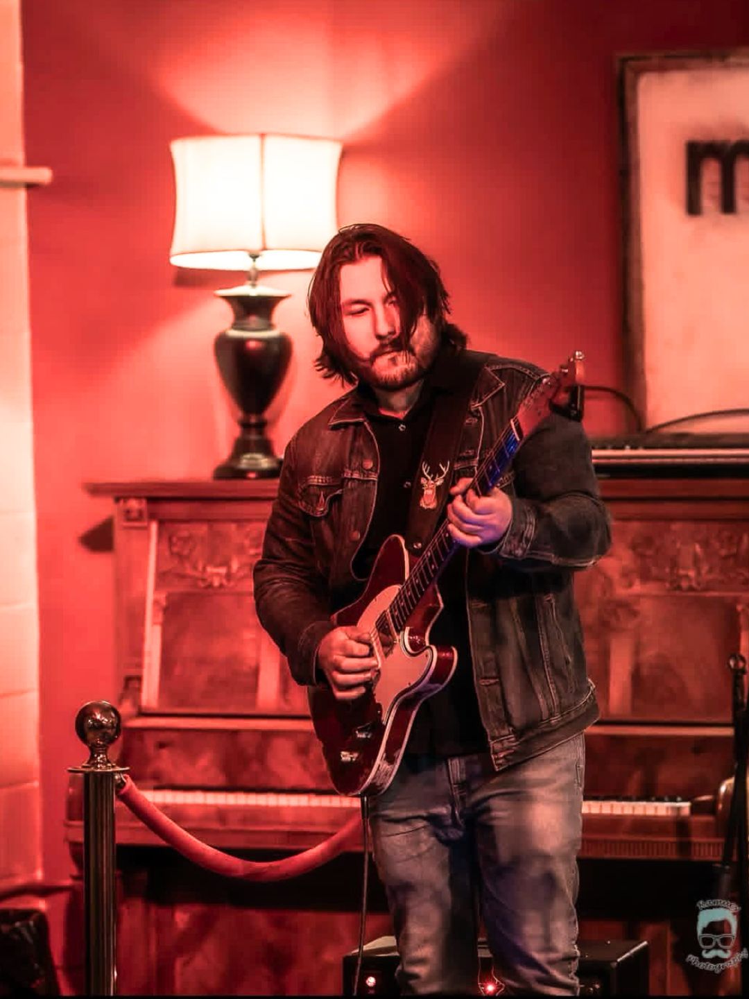 Sean Donley performing live with guitar — photo 4